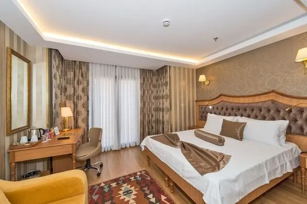 Standard Tek Büyük veya İki Ayrı Yataklı Oda