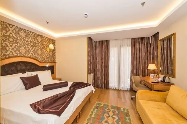 Standard Tek Büyük veya İki Ayrı Yataklı Oda