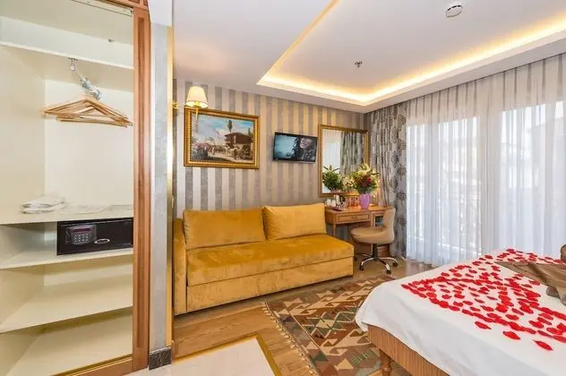 Standard Tek Büyük veya İki Ayrı Yataklı Oda
