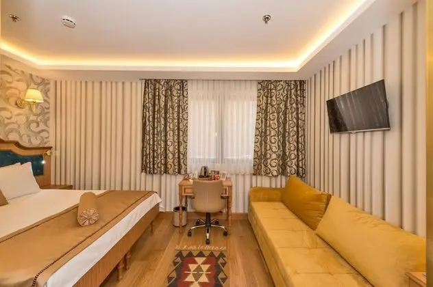 Standard Tek Büyük veya İki Ayrı Yataklı Oda