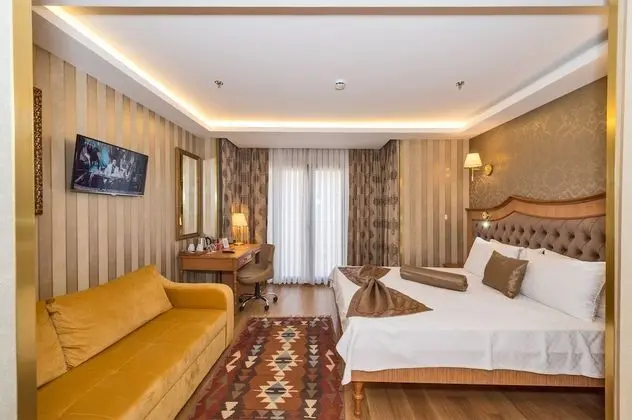 Standard Tek Büyük veya İki Ayrı Yataklı Oda