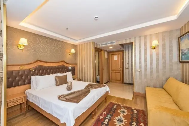 Standard Tek Büyük veya İki Ayrı Yataklı Oda