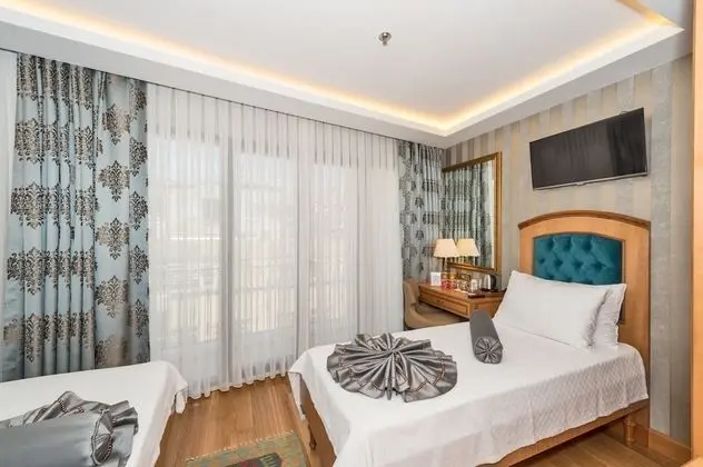 Standard Üç Kişilik Oda