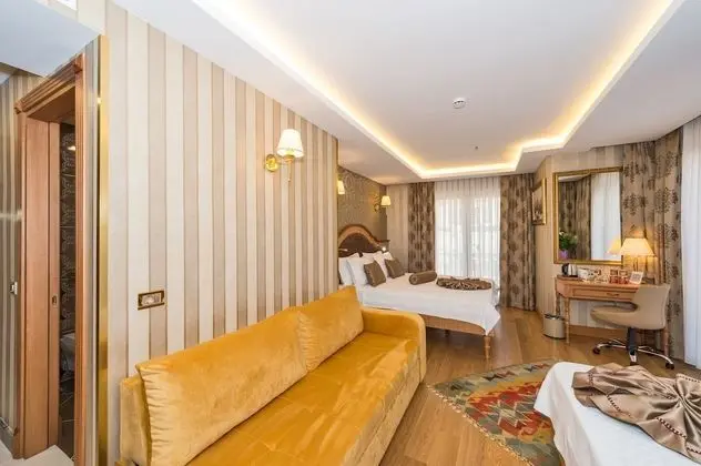 Standard Üç Kişilik Oda