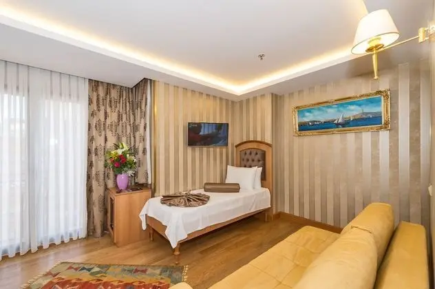 Standard Üç Kişilik Oda