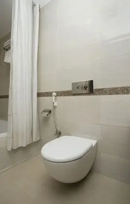 Deluxe Oda, Bahçe Manzaralı