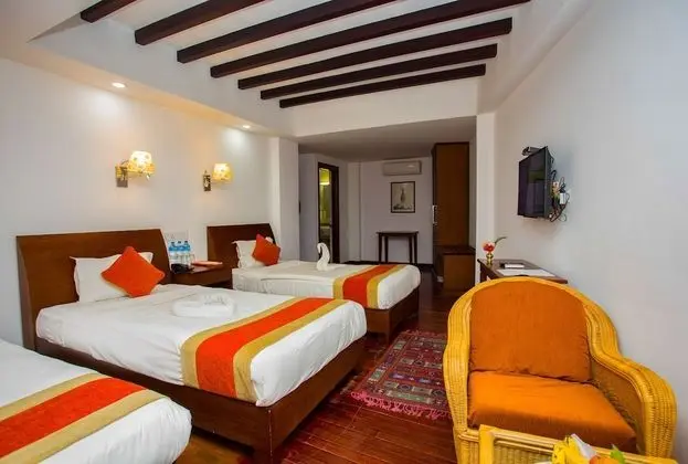 Deluxe Üç Kişilik Oda