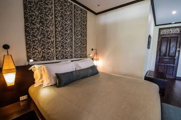 Deluxe Tek Büyük Yataklı Oda, Zemin Kat (Garden View Deluxe Queen)