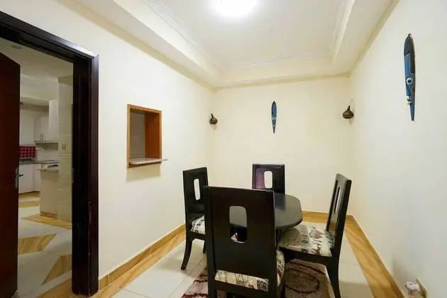 Tek Büyük Yataklı Oda, 2 Yatak Odası