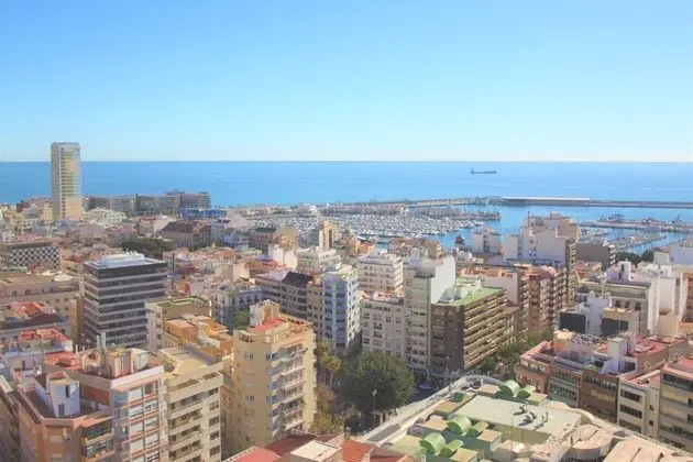 Stüdyo, Teras, Şehir Manzaralı