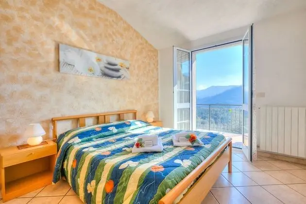 Family Apart Daire, Birden Çok Yatak, 2 Banyolu, Bahçeli (Apt Casetta - Relax And Nature)