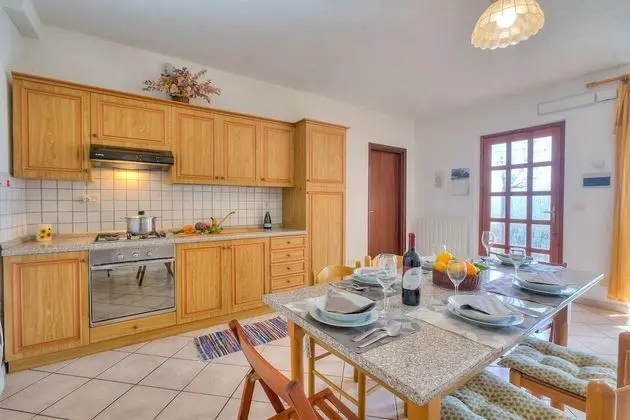 Family Apart Daire, Birden Çok Yatak, 2 Banyolu, Bahçeli (Apt Casetta - Relax And Nature)