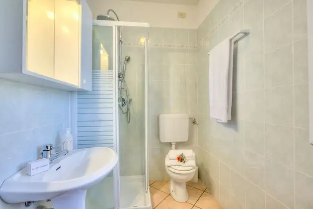 Family Apart Daire, Birden Çok Yatak, 2 Banyolu, Bahçeli (Apt Casetta - Relax And Nature)