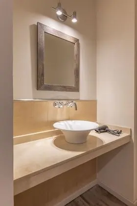 Stüdyo, Şehir Manzaralı