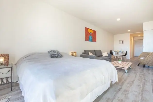 Stüdyo, Şehir Manzaralı