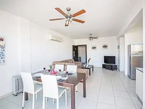 Apart Daire, 2 Yatak Odası, Balkon