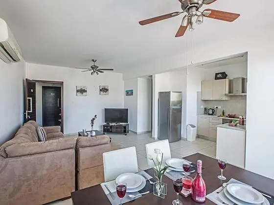 Apart Daire, 2 Yatak Odası, Balkon