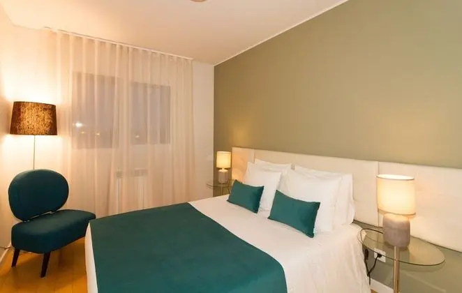 Superior Apart Daire, 2 Yatak Odası, Balkon, Nehir Manzaralı