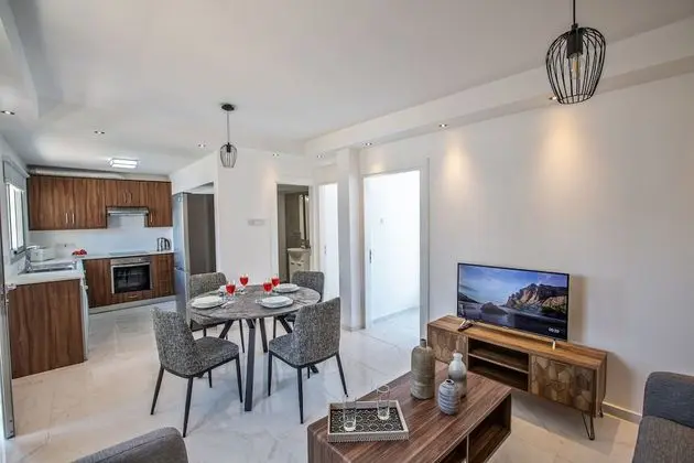 Apart Daire, 2 Yatak Odası, Balkon