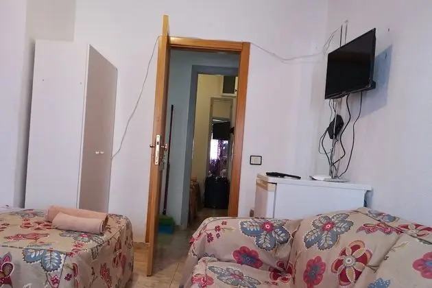 Economy İki Ayrı Yataklı Oda, Ortak Banyo (Patronato C)