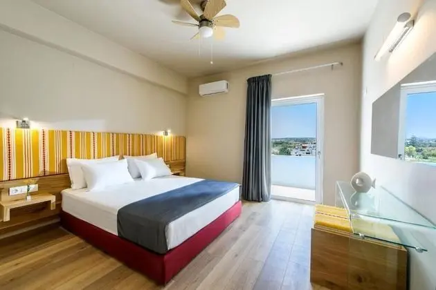 King Suite with Sea View