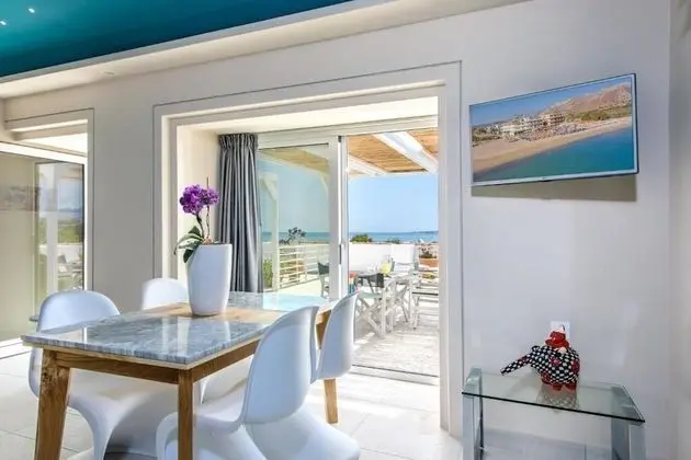 King Suite with Sea View