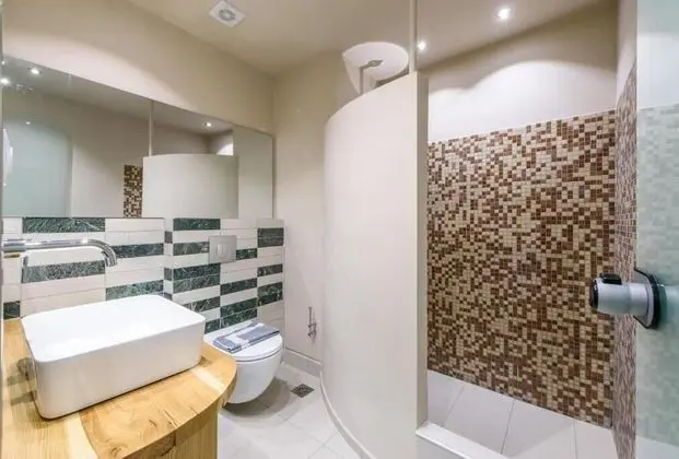 King Suite with Sea View