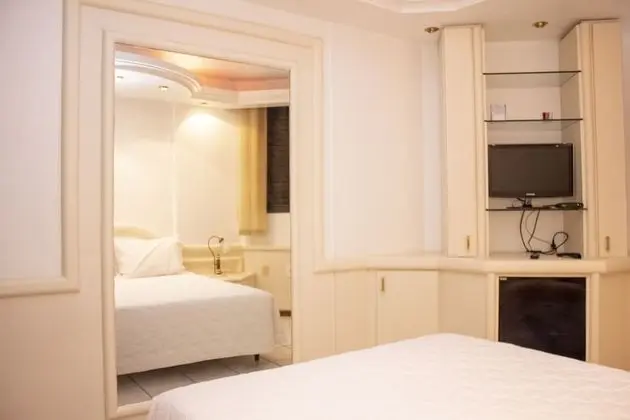 Junior Apart Daire, Şehir Manzaralı