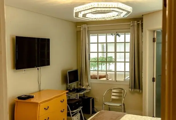 Deluxe Apart Daire, Havuz Manzaralı