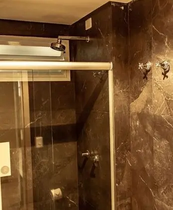 Deluxe Apart Daire, Havuz Manzaralı