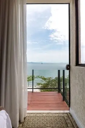 Superior Apart Daire, Plaj Manzaralı