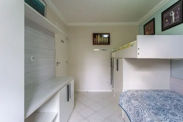 Superior Apart Daire, Havuz Manzaralı