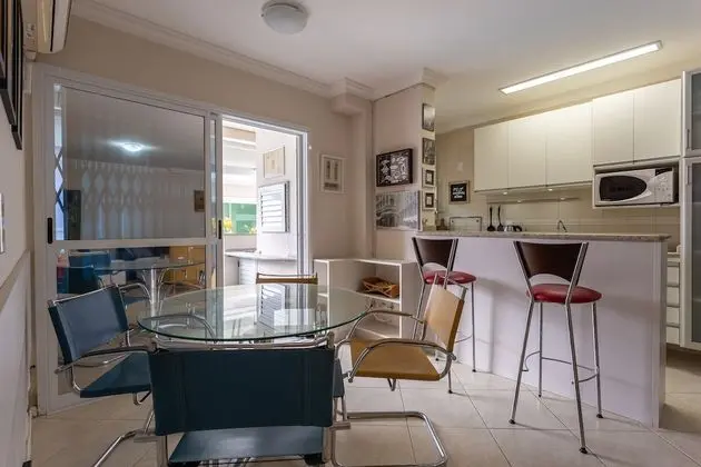 Superior Apart Daire, Havuz Manzaralı