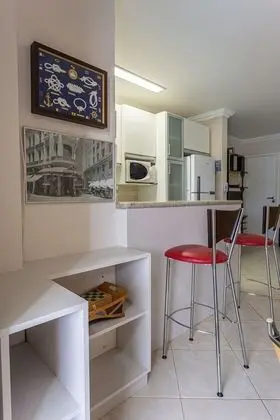 Superior Apart Daire, Havuz Manzaralı