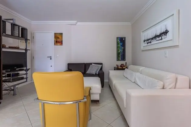 Superior Apart Daire, Havuz Manzaralı