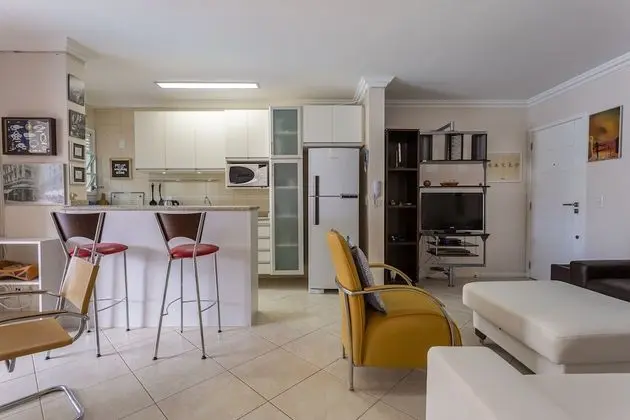 Superior Apart Daire, Havuz Manzaralı