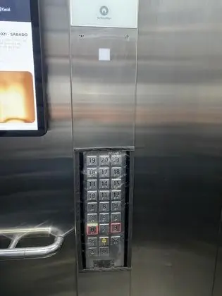 Ev