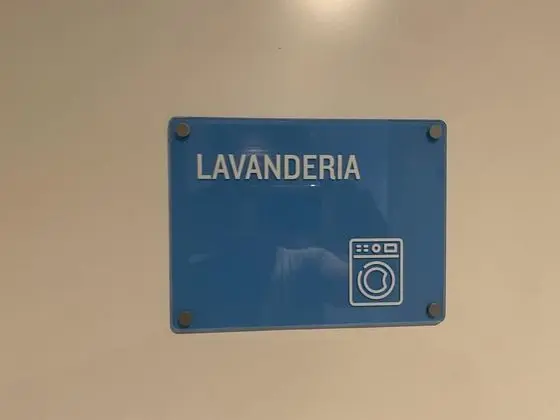 Ev