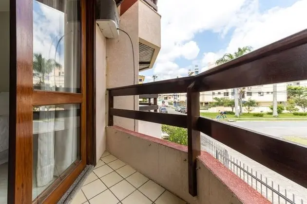 Junior Apart Daire, Şehir Manzaralı