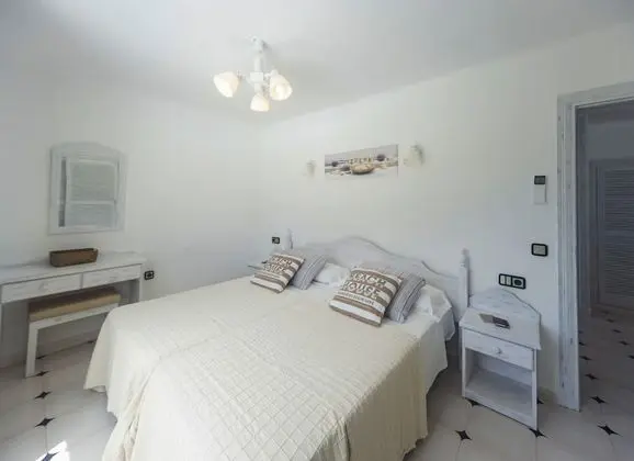 Apart Daire, 1 Yatak Odası, Balkon, Havuz Manzaralı