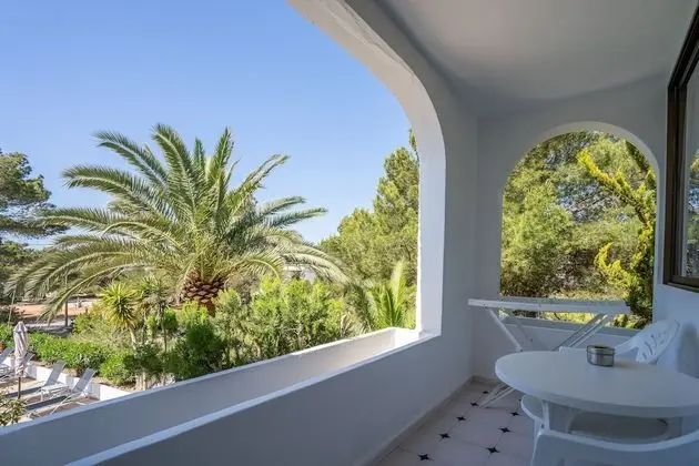Apart Daire, 1 Yatak Odası, Balkon, Havuz Manzaralı