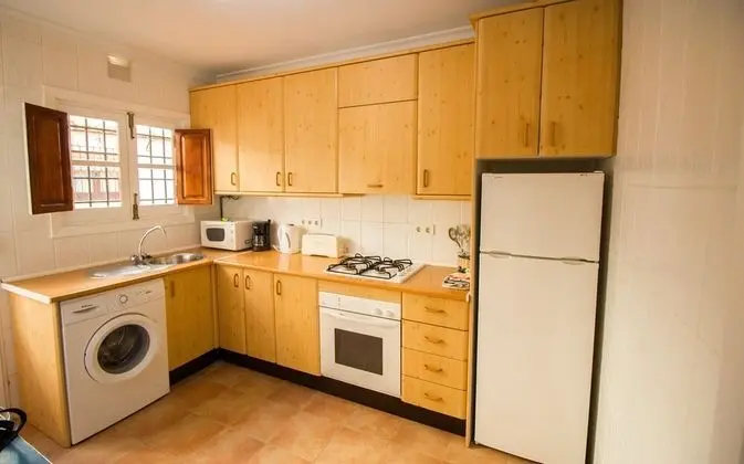 Ev, 2 Yatak Odası, Havuz Manzaralı (70)