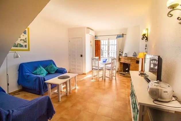 Ev, 2 Yatak Odası, Havuz Manzaralı (70)