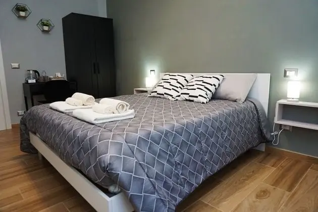 Comfort Tek Büyük Yataklı Oda, Balkon, Şehir Manzaralı (Puglia)