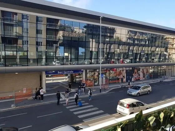 Comfort Tek Büyük Yataklı Oda, Balkon, Şehir Manzaralı (Puglia)