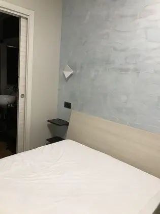 Business Tek Büyük Yataklı Oda