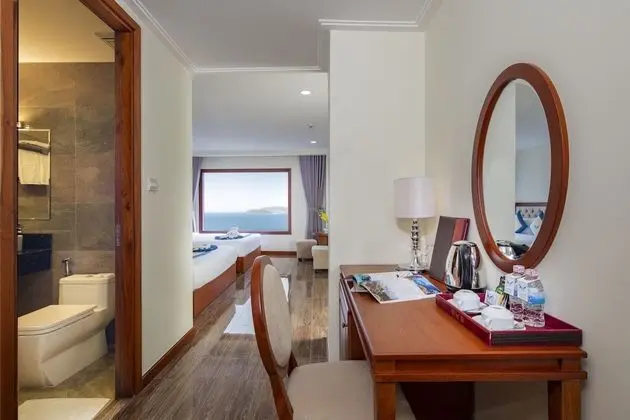 Deluxe Tek Büyük veya İki Ayrı Yataklı Oda, Deniz Manzaralı