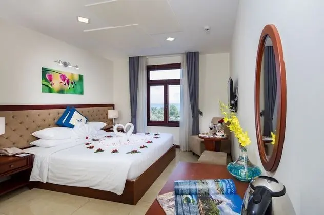 Deluxe Tek Büyük veya İki Ayrı Yataklı Oda, Deniz Manzaralı