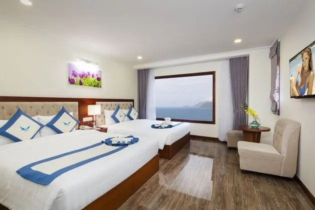 Deluxe Tek Büyük veya İki Ayrı Yataklı Oda, Deniz Manzaralı