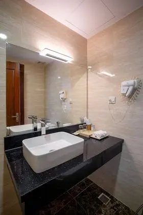 Superior Tek Büyük veya İki Ayrı Yataklı Oda, Şehir Manzaralı